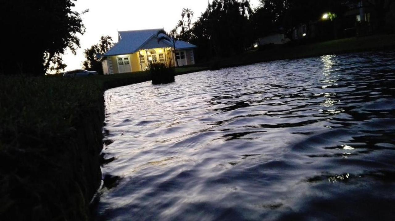 Caribbean Estates Lakeview Villa Port Edward Eksteriør bilde