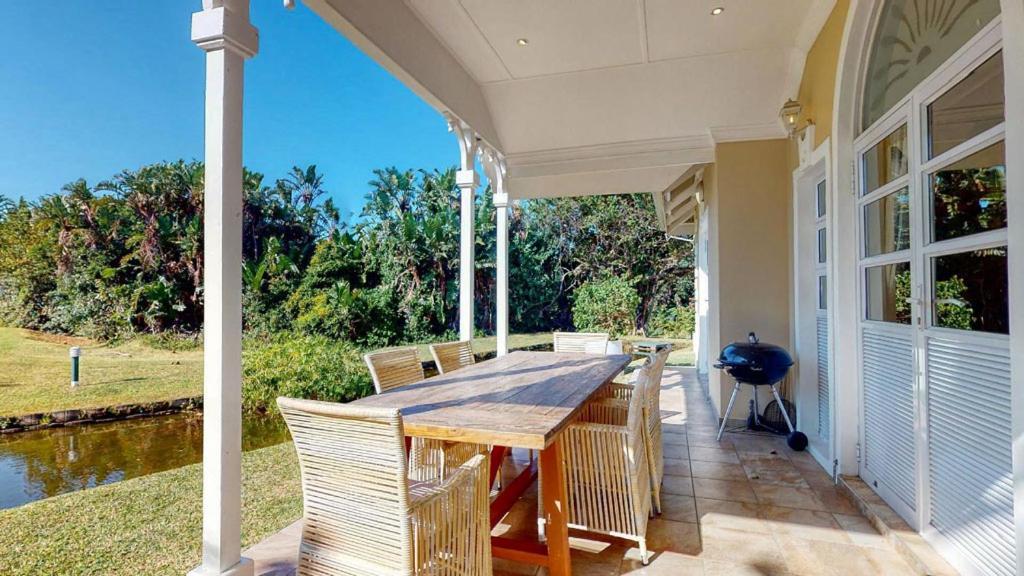Caribbean Estates Lakeview Villa Port Edward Eksteriør bilde